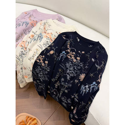 Flower round neck long sleeved sweater for women
