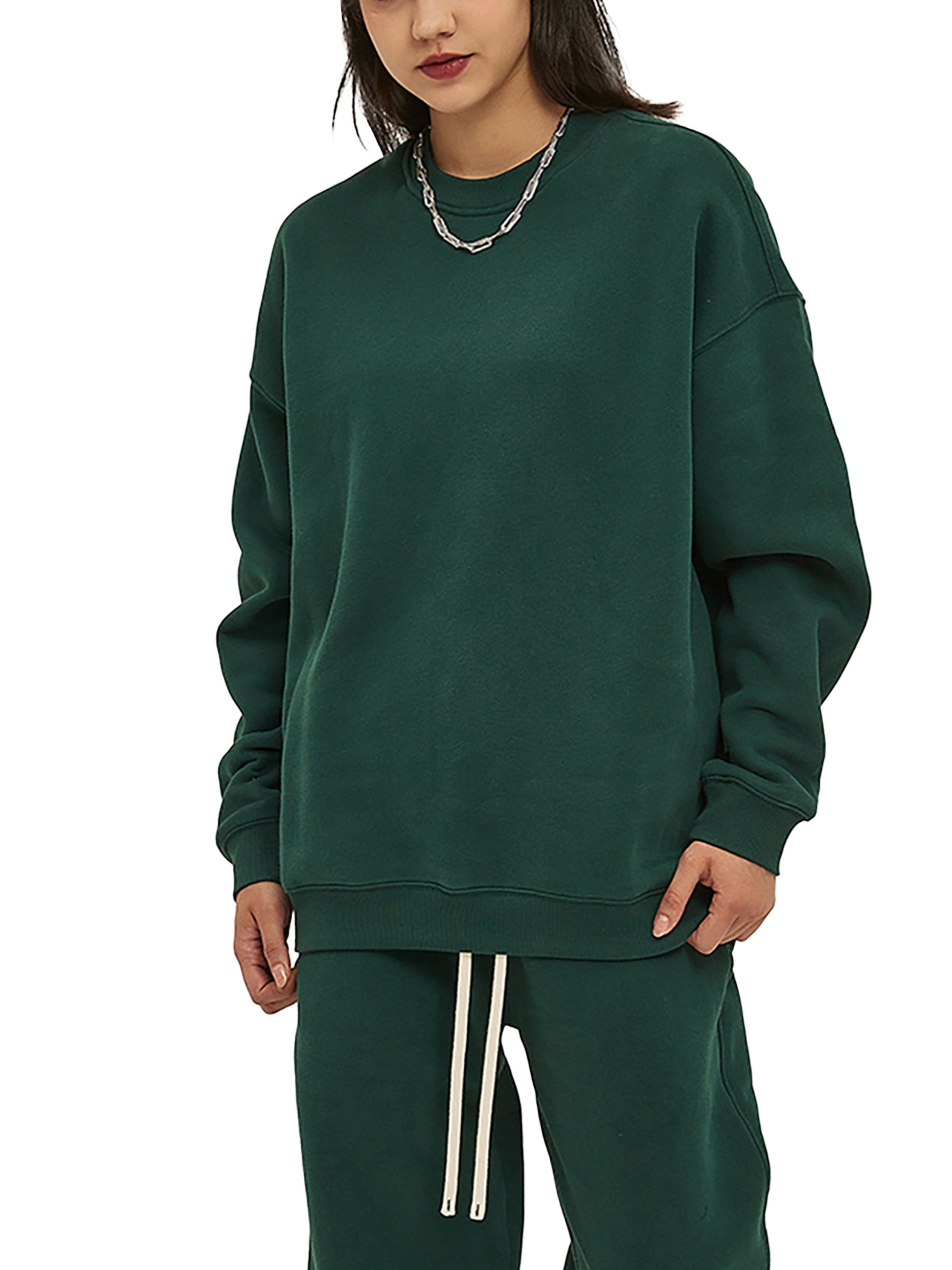 ODMPOD fleeced sweatshirt showing a cozy, soft fabric in a casual fit, with a round neckline and long sleeves.