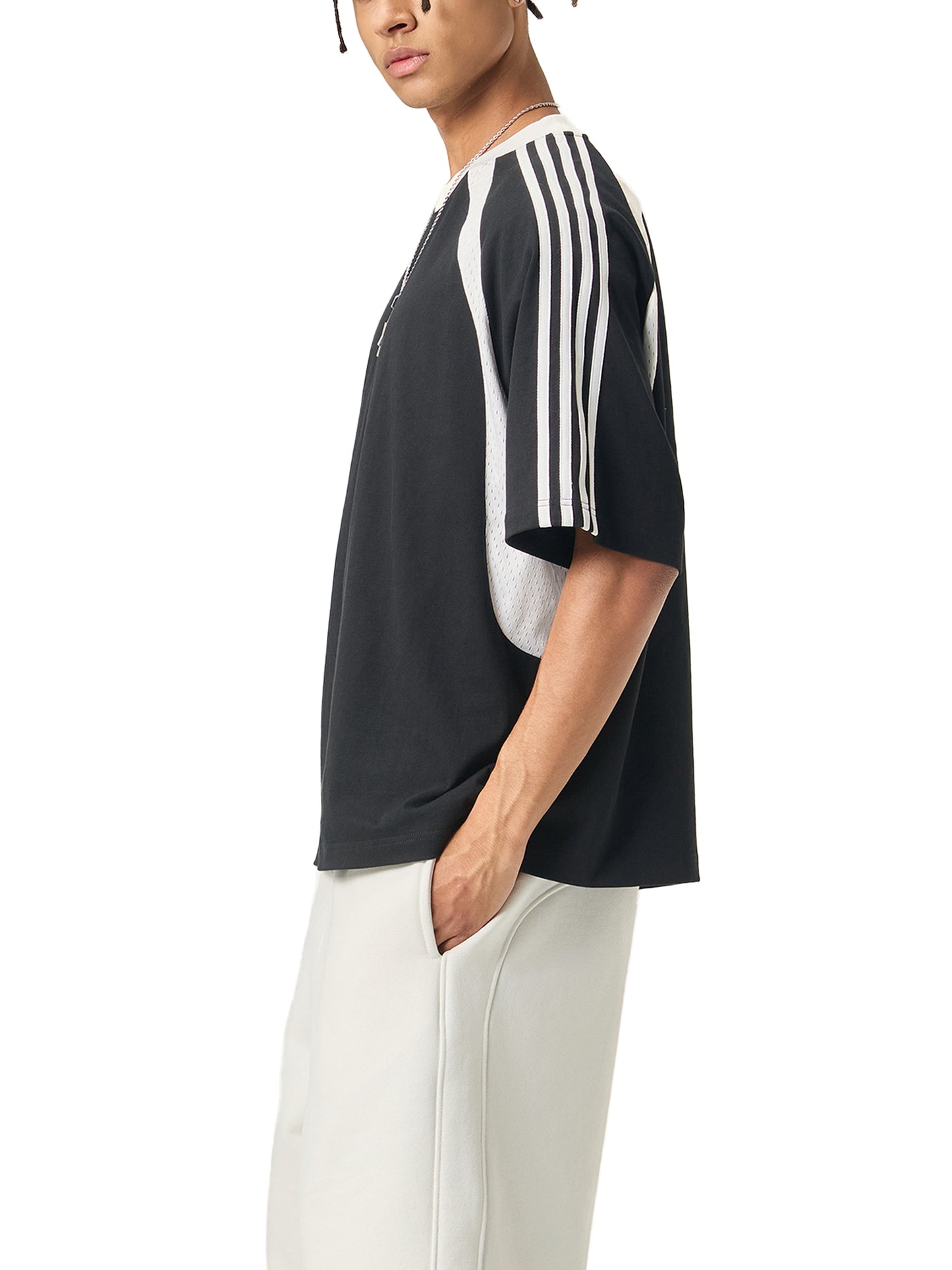 Contrast Stripes Panel Mesh T-shirt